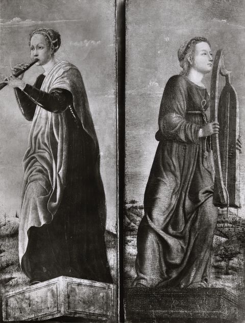Bildarchiv Foto Marburg — Budapest. Mus. f. bild. Kunste. Francesco Cossa (um 1475-1477). Engel, Harfe spielend (99). Engel, Flöte spielend (100) — insieme